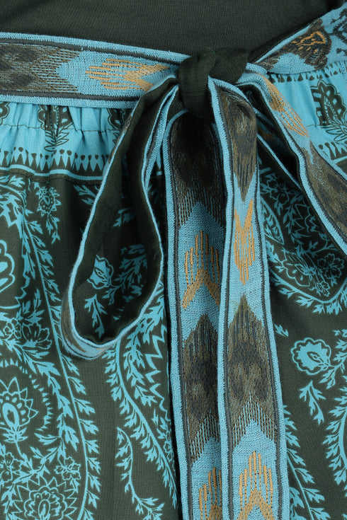 Embroidered linen belt with pocket